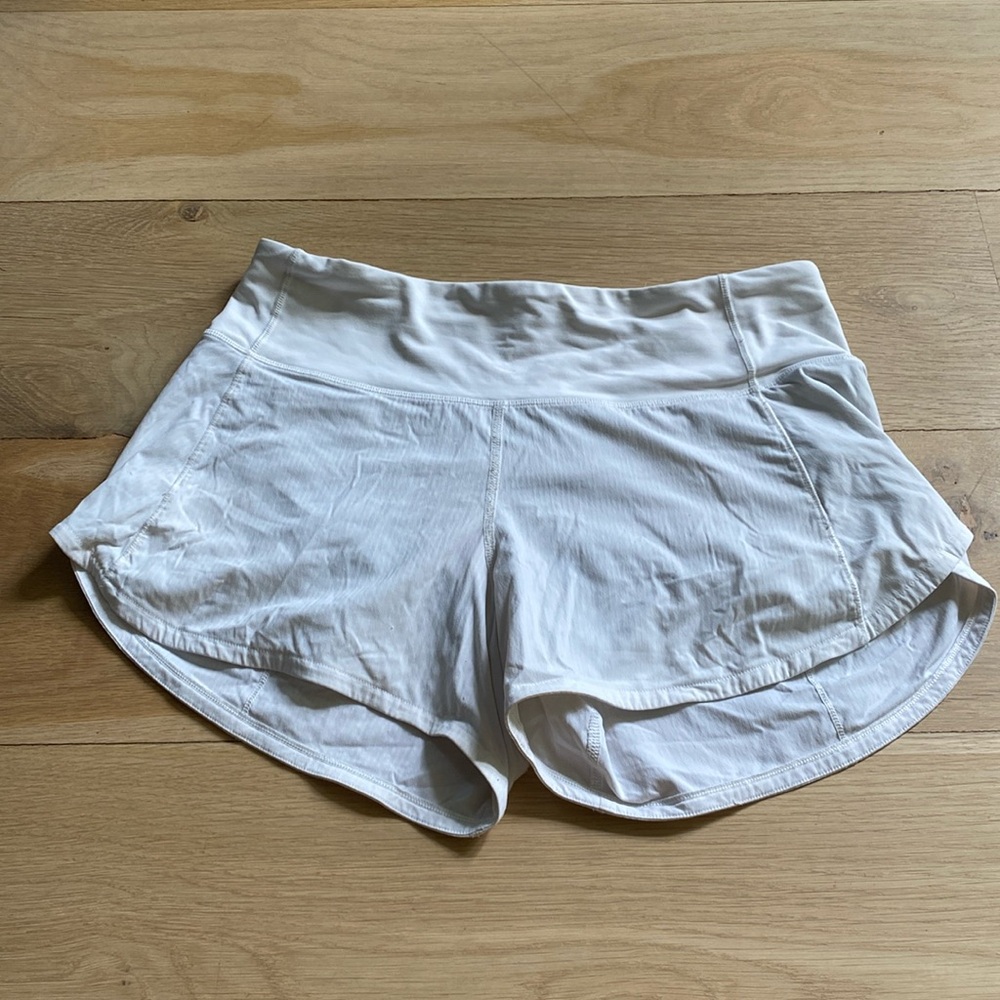 white lululemon shorts